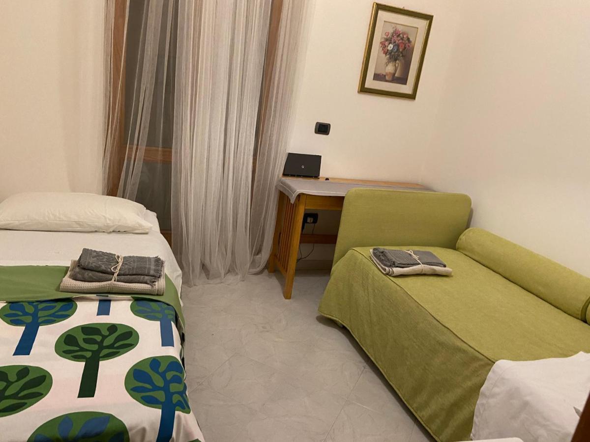 דירות פוזולי La Casa Di Giu מראה חיצוני תמונה