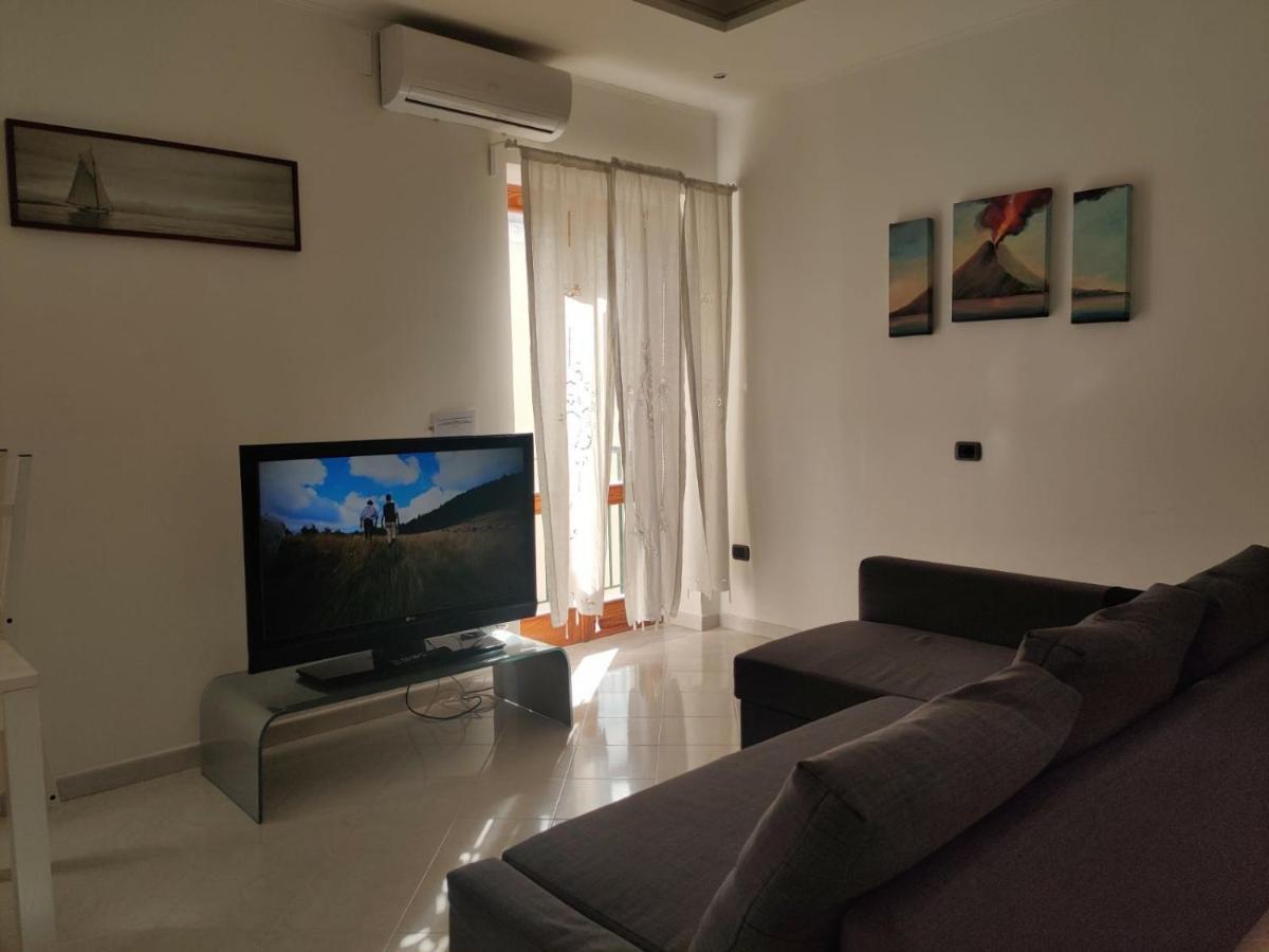 דירות פוזולי La Casa Di Giu מראה חיצוני תמונה